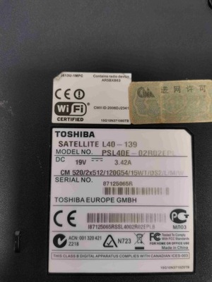 Laptop TOSHIBA L40-139 na części