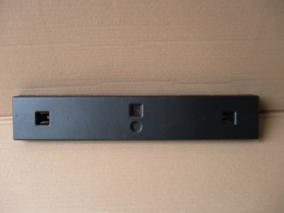 Рамка подкладка номерного знака решётка hyundai i30 iii 17- фото №1