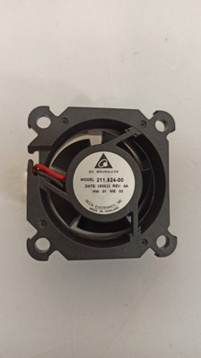 Вентилятор лампи перед w213 211.824-00 фото №1