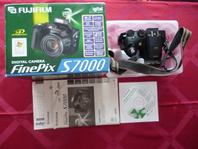 Fujifilm FinePix S7000 uszkodzona matryca