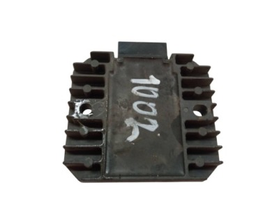 Модуль регулятор напряжения 850 yamaha tdm i 1991-2002 фото №1