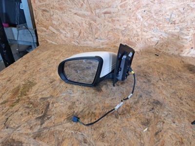 Mercedes w247 b-klasa дзеркало ліва kpl 7 pin eu фото №1
