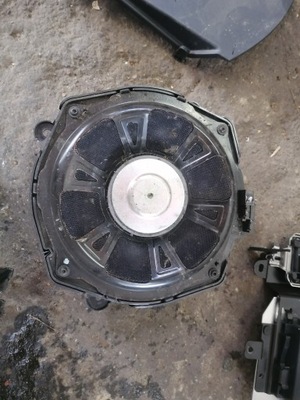 GARSIAKALBIS SUBWOOFER MERCEDES W247 A2478201800 