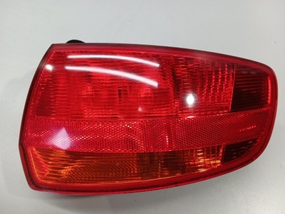 Лампа правый задняя задняя audi a3 8p4945096 фото №1