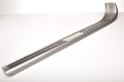 Rolls-royce wraith rr5 молдинг поріг правий перед фото №1