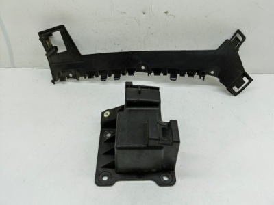 Ford b-max 1.0 направляющая бампера правый задняя фото №1