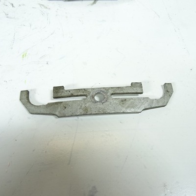 Bmw 7 f01 f02 4.4 v8 кронштейн форсунок фото №1