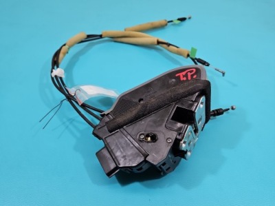 Замок задняя правый 825003ja0b infiniti qx60 12- 2pin фото №1