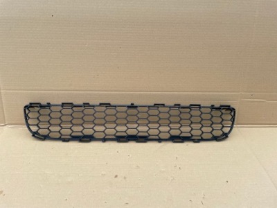 Toyota corolla verso средняя решётка бампера перед передняя фото №1