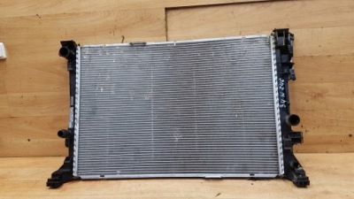 Радиатор воды mercedes w246 2.0 cgi фото №1