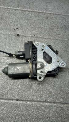 Моторчик левый задняя peugeot 807 04r 2.2hdi фото №1