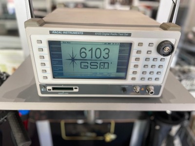 RACAL INSTRUMENTS 6103 Cyfrowy Tester Radio Komunikacji