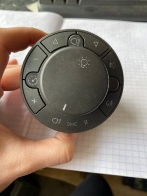 Opel corsa d перемикач світла 13249397 фото №1