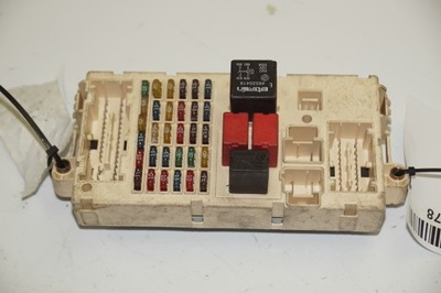 Коробка запобіжників bsi 60660091 lancia thesis фото №1