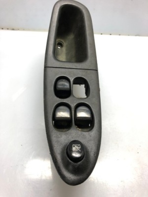 Панель перемикач вікон lancia lybra фото №1