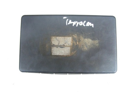 Крышка коробка предохранителей hyundai terracan фото №1