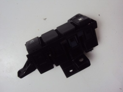 Панель тяги крышка топлива nissan x-trail t32 14- фото №1