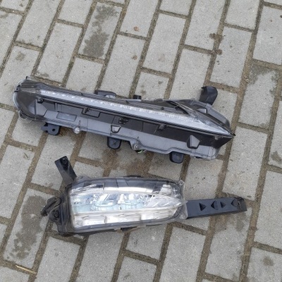 Протитуманна фара led правий lexus nx фото №1