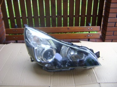 Лампа передня права subaru legacy qutback ксенон фото №1