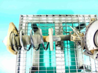 Амортизатор перед лівий citroen c8 2,0 фото №1