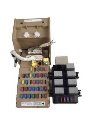 Impreza iii gh коробка предохранителей 82201fg010 фото №1