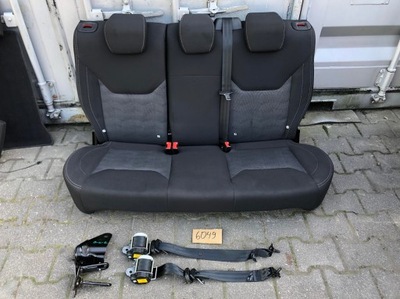 Ford ka+ plus 2016- заднее сиденье ремни задняя фото №1