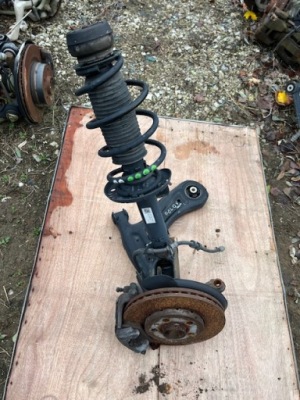 Macpherson лівий vw polo 6r 09- 1.2 1.4 tsi фото №1