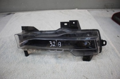 Led drl tesla 3 3 1077396-00-d фото №1