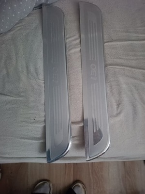 Накладки порог hyundai i30 фото №1