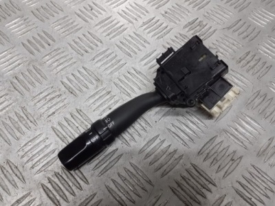 Рычаг поворотники toyota avensis t25 фото №1