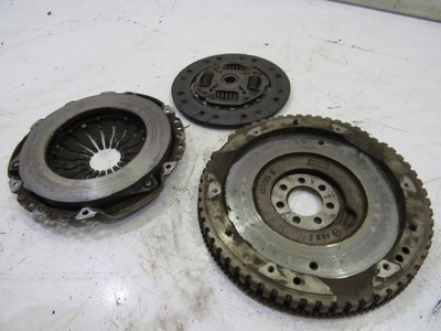 Зчеплення диск притиск вінець nissan note 1.5 dci фото №1