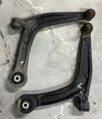 Fiat 500 рычаг перед левый lub правый 07- фото №1