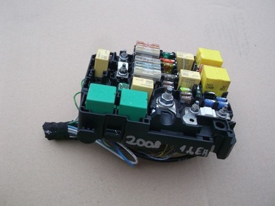 Peugeot 2008 модуль bsm фото №1