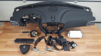 Ghibli iii m157 комплект подушка безпеки консоль ремені ідеальний стан фото №1