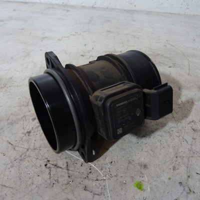 Renault clio iii 1.5dci расходомер 8200358901 фото №1