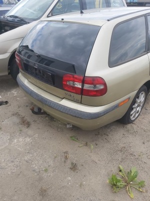 Крышка багажника багажника volvo v40 фото №1