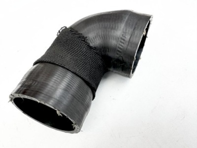 Maxus delivery 9 2,0d резиновый элемент труба воздуха c00096310 оригинал фото №1