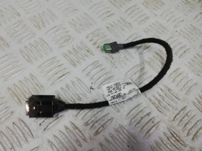 Peugeot 308 t9 роз'єм usb 9806048080 фото №1