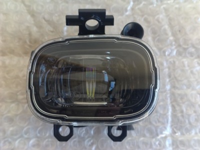 Фара renault nissan противотуманная фара правый  led идеальное состояние 261504122r фото №1