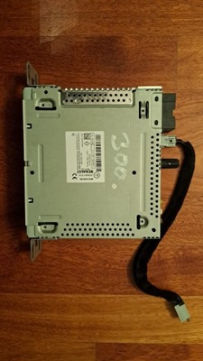 Радио renault clio iv 281155830r фото №1