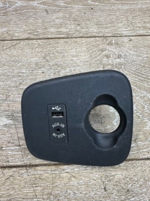 Разъём usb usb aux mini f55 f56 f57 9270579 фото №1