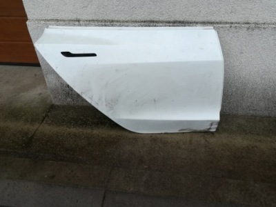 Tesla 3 дверь задняя задняя правое  оригинал фото №1