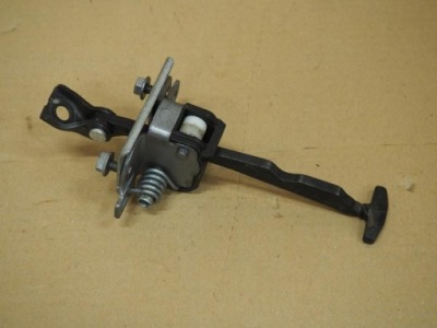 Обмежувач двері задніх peugeot 308 i t7 фото №1