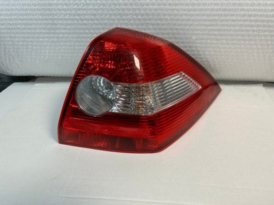 RENAULT MEGANE II LAMPA PRAWA TYŁ