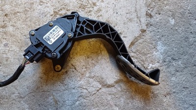 Renault arkana педаль газу 180109562r фото №1