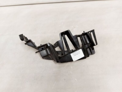 Peugeot 508 i sedan направляющая бампера правый задняя фото №1