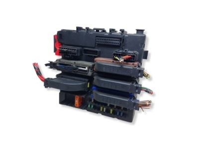 Модуль коробка предохранителей opel vectra c 13125487 фото №1