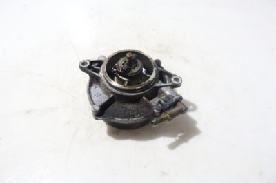 Насос вакуум audi a4 b7 3.0tdi фото №1