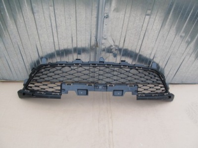 Renault zoe lift средняя решётка бампера фото №1