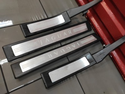 Jaguar xf x250 молдинг порог накладки пороговые накладка na порог оригинал фото №1